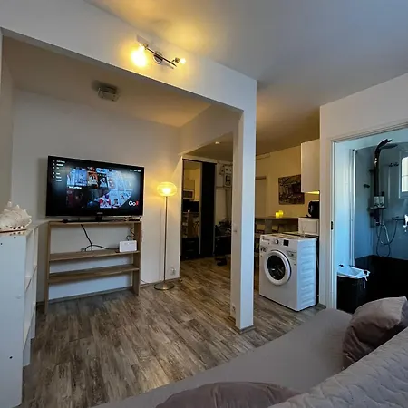 Cozy 1-bdroom In The Centre, Free Parking * Tallinn