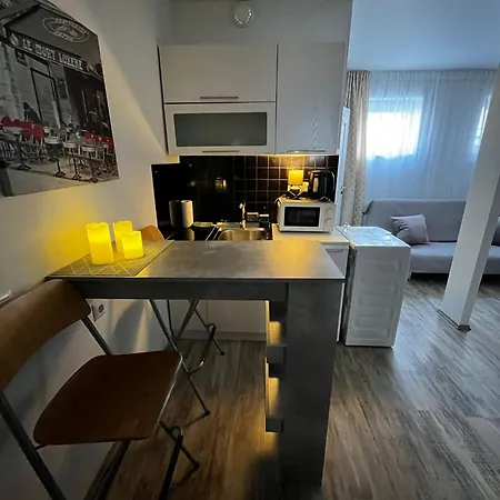 Apartment Cozy 1-bdroom In The Centre, Free Parking *