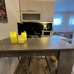 Apartment Cozy 1-bdroom In The Centre, Free Parking Tallinn