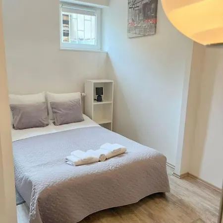 Cozy 1-bdroom In The Centre, Free Parking Daire Tallinn
