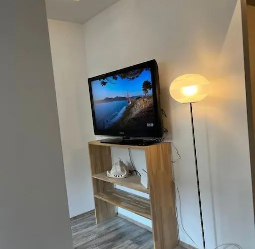 Appartement Cozy 1-bdroom In The Centre, Free Parking