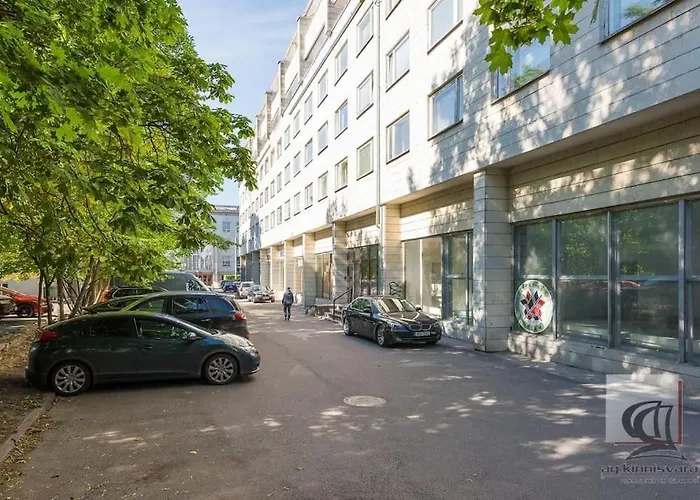 Cozy 1-bdroom In The Centre, Free Parking Appartement *