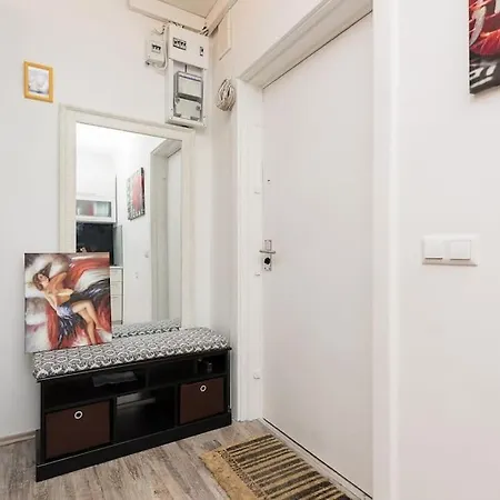 Cozy 1-bdroom In The Centre, Free Parking Reval