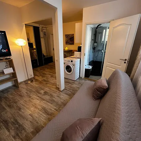 Appartamento Cozy 1-bdroom In The Centre, Free Parking